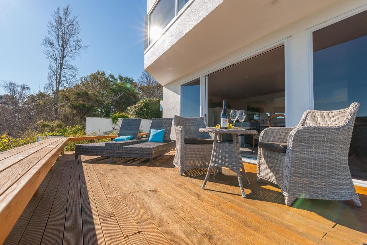 Spectacular Lakefront Home Lago Lago Taupo Esterno foto