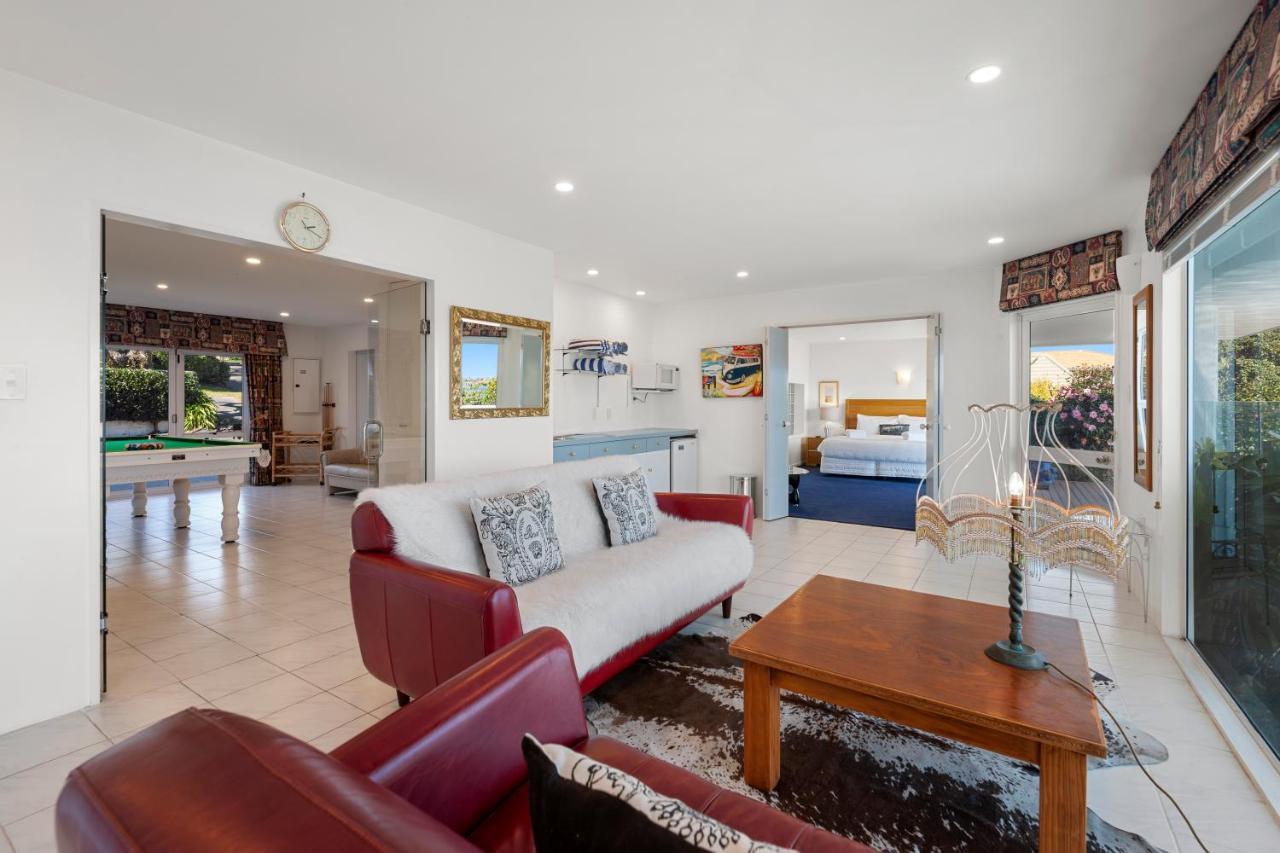 Spectacular Lakefront Home Lago Lago Taupo Esterno foto